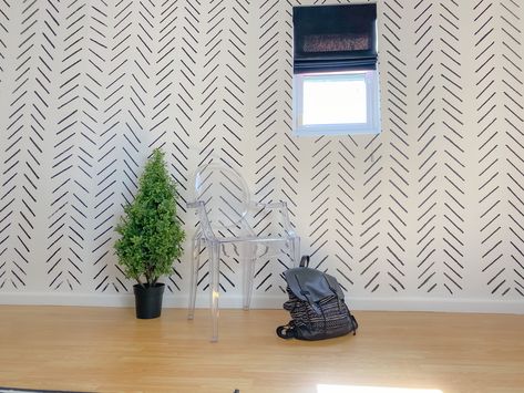 Herringbone Wall Paint, Accent Wall Herringbone, Painted Herringbone Accent Wall, Herringbone Painted Wall, Hand Painted Accent Wall, Diy Herringbone Wall, Painted Accent Wall, Herringbone Stencil, Herringbone Accent Wall