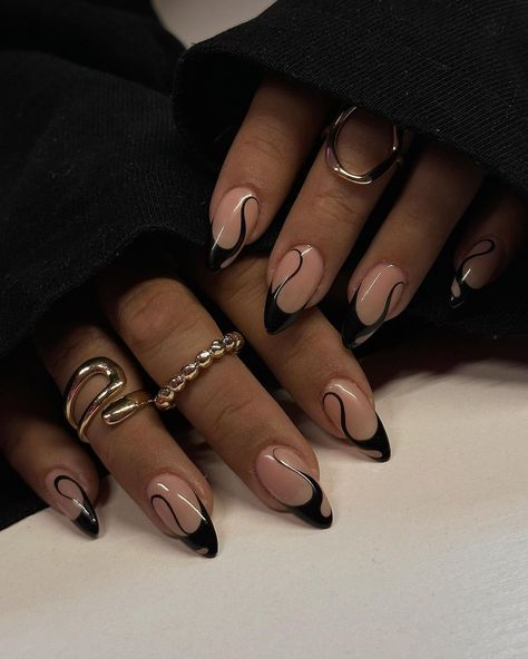 17 Stunning Long Nail Ideas for New Year 2024 - Acrylic, Red, Black, and Trendy Designs Black Fall Nails, Black Nails Short, Long Nail Ideas, Ideas For New Year, Black Almond Nails, Swirl Nails, Simple Fall Nails, Black Acrylic Nails, Long Nail