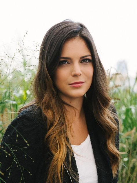 Fox Jumping, Katie Nolan, Miss Mes, Cycling Girl, Always Late, Sports Personality, Celeb Crush, Girls Illustration, New Shows