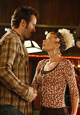 Joy Turner, Joy Costume, Trailer Trash Party, My Name Is Earl, Trash Party, Jaime Pressly, Id Picture, Everybody Love Raymond, Jason Lee