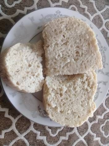 Ujeqe-tradition steam bread Dombolo Recipe South Africa, Steamed Bread, Steam Bread Recipe South Africa, Steam Bread Recipe, South African Dumpling Recipe, Steamed Cake Easy, Steamed Bread Recipe, How To Steam Dumplings, Mealie Bread South Africa