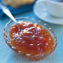 Dried Apricot Jam Dried Apricot Jam Recipe, Apricot Chutney, Canning Jams, Apricot Jam Recipes, Cafe Recipes, Dried Apricot, Preserving Recipes, Strawberry Rhubarb Jam, Canning Jam