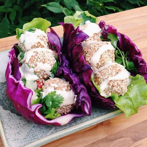 Raw Vegan Kale Wrap, Raw Vegan Ideas, Raw Food Dinner Recipes, Raw Sandwich Recipes, Raw Vegan Inspiration, Raw Falafel Recipe, Raw Dinner Recipes, Raw Food Meal Prep, Raw Vegan Salad