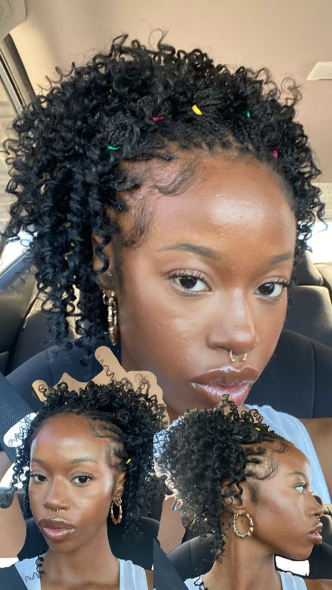 Micro twist into twisties into ponytail Micro Braids Ponytail, Hairstyles With Spring Twist Hair, Mini Twist Ponytail, 90s Twist Hairstyles, Creative Ponytails For Black Women, Hair Braided Into Ponytail, Marley Twists Short, Loose Twists, Curly Twists