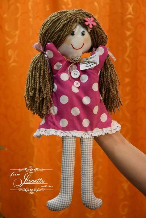 Girl puppet / Follow me on Etsy! 😇 Girl Puppets, Felt Puppets, Puppet Crafts, Girl With Brown Hair, Puppet Show, Crafts For Girls, Hand Puppets, School Projects, Puppets