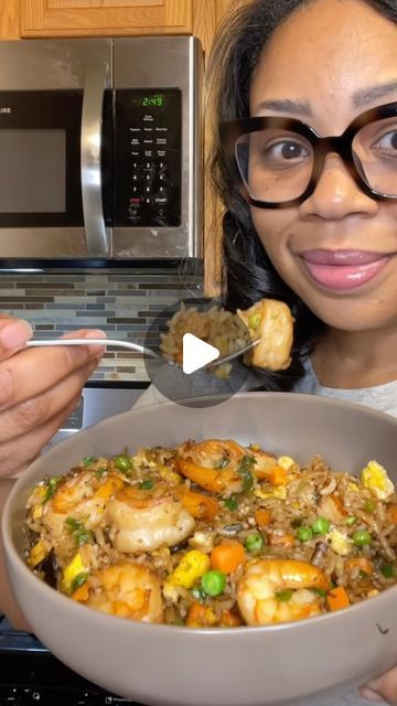 Culinary Cutie 💕 Tracy Williamson on Instagram: "I will forever post this Shrimp Fried Rice Video because I Love Shrimp Fried Rice and I think some of you all do too 🩷  #friedrice" Shrimp Fried Rice Videos, How To Make Shrimp Fried Rice, Cajun Shrimp Fried Rice Recipe, Fried Rice Videos, Shrimp And Veggies Recipes, Shrimp Fried Rice Recipe Easy, Fried Shrimp Rice, Shrimp Fried Rice Recipe Video, Shrimp Fried Rice Easy