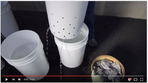 No laundry machine? The power's out? Got a small off-grid cabin? This cheap DIY bucket washing machine is easy to make and gets the job done! Small Off Grid Cabin, Diy Clothes Washer, Bucket Washing Machine, Camping Washing Machine, Manual Washing Machine, Diy Bucket, Clothes Washing, Homesteading Diy, Off Grid Cabin