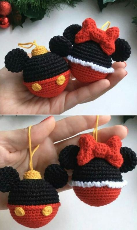 Disney Baubles, Crochet Mickey Mouse, Disney Crochet Patterns, Crochet Christmas Ornaments Free, Crochet Ornament Patterns, Crochet Christmas Gifts, Crochet Xmas, Crochet Disney, Crochet Christmas Decorations