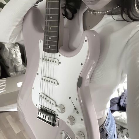 Draingang Aesthetic White, Draingang Theme, Draingang Aesthetic, Gloomy Aesthetic, Guitar Icon, Soft Y2k, Being In Love, Aesthetic White, Soft Aesthetic