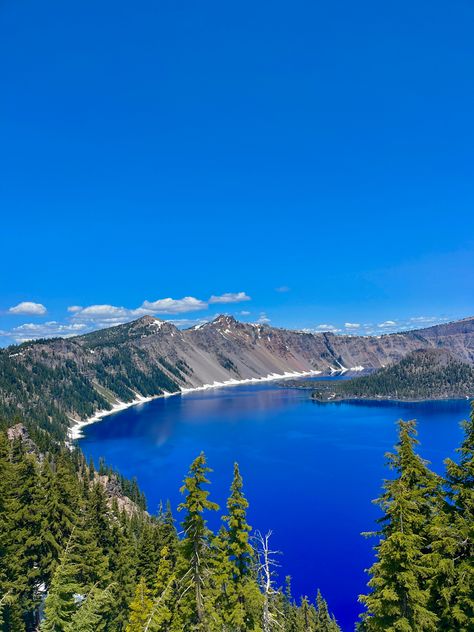 Crater Lake National Park, Oregon, pnw winter, hiking in Oregon Hiking In Oregon, Pnw Winter, 2025 Goal, Oregon Aesthetic, 2025 Travel, Newport Oregon, Crater Lake National Park, Crater Lake, Winter Hiking