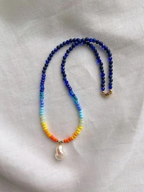 Sunset Necklace, قلادات متدلية, Homemade Necklaces, Beaded Necklace Designs, Beaded Necklace Diy, Diy Bracelets Patterns, Beads Bracelet Design, Jewelry Accessories Ideas, Handmade Wire Jewelry