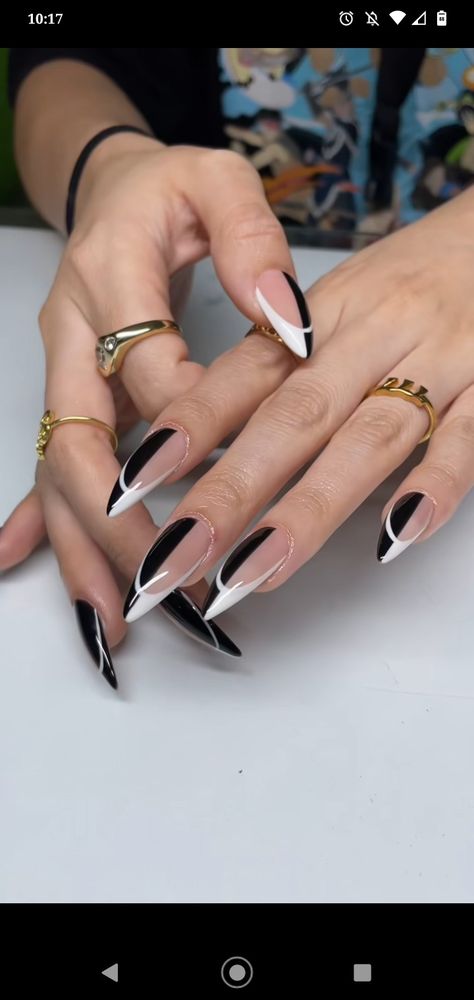 Embrace Your Dark Side, Black Almond Nails, Black And White Nails, Yellow Nail Art, Ballet Nails, Art Deco Nails, Diy Nails At Home, Subtle Nails, Gel Nails Diy