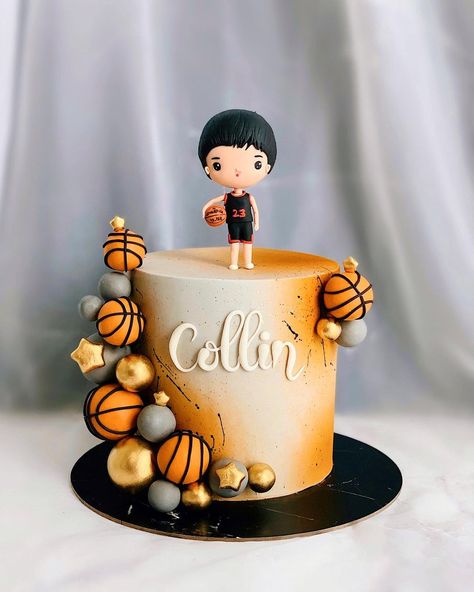 Number 50 Cake For Men, Basketball Cake Design Birthday, Jordan Year Birthday Cake, Basketball Theme Birthday Cake, Cake Designs Birthday Kids Boy, Basketball Cake Design, Basketball Cake Ideas, Basketball Theme Cake, Michael Jordan Cake