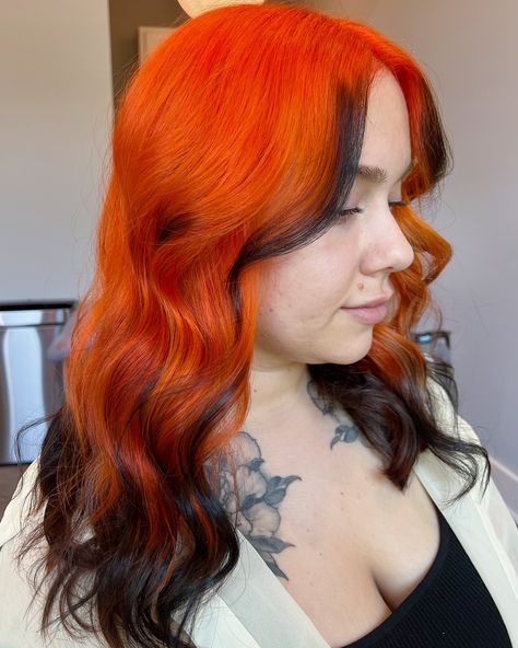 NEON FOX HAIR 🍑🧡🍊🎃🥭 I have been getting all my warm tone girlies lately and it makes my heart so happy! Brittany was turned down by three different stylists because her hair was too much for them to handle. I unfortunately am always drawn stressful things so of course I was brave enough to conquer her hair (•̀ᴗ•́)و aaaand her hair ended up being so easy to work with! We were both pleasantly surprised 😋 I didn't get a before picture but previously we had installed a full head of red tape-i... Fox Hair Color Tips, Fox Tips Hair Dye, Fox Colour Hair, Fox Hairstyle, Fox Dyed Hair Tips, Arctic Fox Hair Dye Orange, Fox Hair Color, Fox Hair, Arctic Fox Hair Dye Sunset Orange