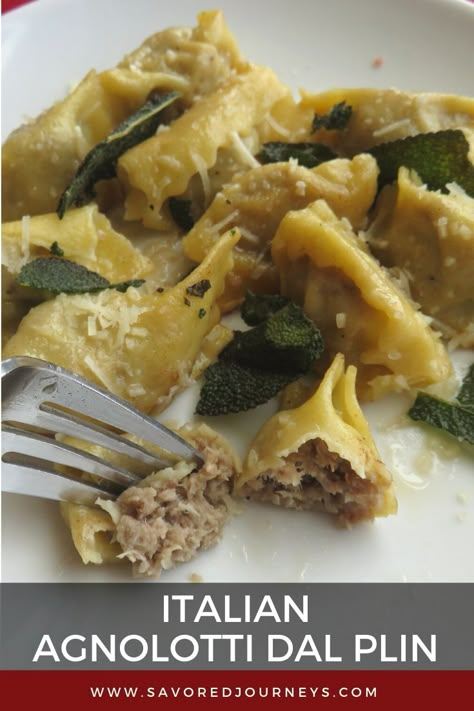 Agnolotti Recipe, Agnolotti Pasta, Pasta Ravioli, Fresh Pasta Recipes, Pasta Homemade, Traditional Pasta, Stuffed Pasta, Recipe Italian, Pasta Party