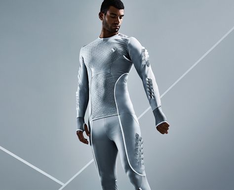 SKYN condom material used by dutch designer pauline van dongen to create long jump suit Futurism Fashion, Mens Bodysuit, Lycra Men, Long Jump, Smart Outfit, Futuristic Fashion, Mens Workout Clothes, Future Fashion, Sports Suit