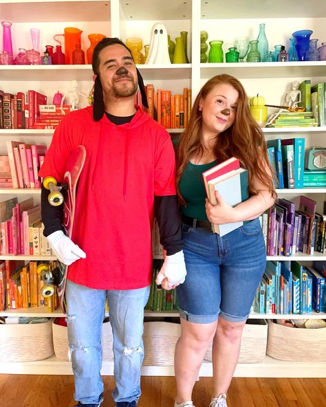 MAX + ROXANNE ❤️ #goofymovie #maxandroxanne #halloweencostume #halloweencostumeideas #costume #costumeideas #couplescostume #couplescostumeideas #halloween2024 #disneycostume #disneybound #disneybounding #disneyhalloween Max And Roxanne Costume, Roxanne Costume, Nostalgic Halloween Costumes, Goofy Movie Costume, Rugrats Costume, Max Goofy, The Goofy Movie, Max And Roxanne, Max Costume