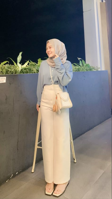 Simple Outfits Hijab, Mix And Match Outfits Hijab, Outfit Ngampus, Fesyen Islam, Tutorial Hijab Pashmina, Outfit Hijab Casual, Ootd Hijab Casual, Tutorial Hijab, Hijab Trends