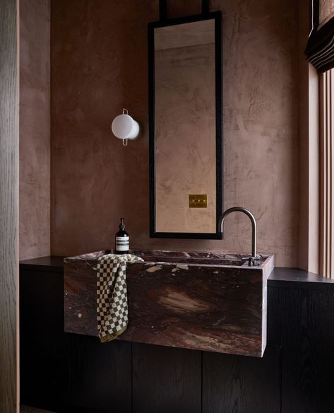 Can we all take a moment to swoon over this bathroom designed by @collective.studio_. which features the Park I Wall Sconce from @workstead and the Josephine sage and chalk hand towel from @shop_baina⁠ ⁠ Collective Studio is a Toronto based Interior Studio, project featured is WoodLawn, we are ready to move in!⁠ Dark Brown Bathroom, Collective Studio, Novelty Rugs, Brown Bathroom, Work Chair, Powder Bath, Home Organisation, Trust The Process, Floor Lamp Lighting