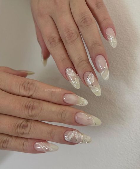 Asian Almond Nails, Cute Dainty Nails, Donut Nails Short, Glazed Donut Nails Short, Korean Almond Nails, Cream Nails Designs, Glimmer Nails, Nail Ideas Elegant, Wedding Nails Elegant