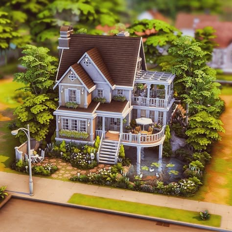 Heeelloooo everyone!! 💚 My newest basegame house! A dream home for a family of five! Surrounded by trees and plants, perfect for being happy! Check out my latest speed build for it on my YouTube channel. I hope you enjoy it. ▶ Link in Bio ❤️✨🌺❤️✨🌺❤️✨🌺 ✨No CC ✨30x20 (Willow Creek) ✨3x🛌 ✨2x🚽 ✨Edit done with Photoshop/ Lightroom ❤️✨🌺❤️✨🌺❤️✨🌺 #thesims4builds #thesims4homes #showusyourbuilds #sccregram #somesimlishbuild #simstagram #thesims #sims #thesims4 #ts #ts4 #thesims4house #simsbuild... Sims 4 Family Cottage Floor Plan, Sims 4 Two Story House, Family Houses Sims 4, Sims 4 Dream House, Sims 4 Plant House, Sims Basegame House, Sims 4 Willow Creek Map Layout Ideas, Sims House Build, Sims 4 Willow Creek Builds