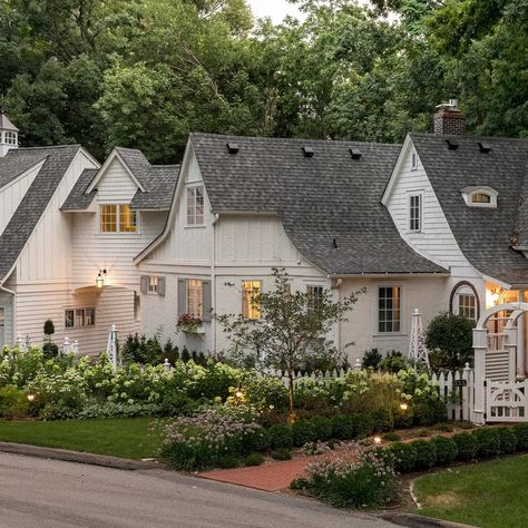 Flagstone Patio and Mondo Grass - Traditional - Landscape - Atlanta - by User | Houzz Cape Cod House Exterior Landscaping, Front Yard Landscaping Colonial House, Landscaping Front Yard Cape Cod Style House, Landscaping For Cape Cod Style Home, Landscaping Cape Cod House, Colonial Landscaping, Walled Courtyard Garden, Yard Stones, Cape Cod Landscaping