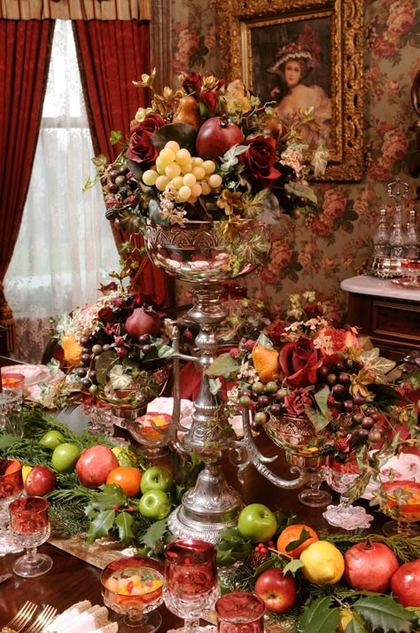 Victorian Centerpiece, designed by April Ryan Winter Table Settings Dinner Parties, Royal Feast Aesthetic, Victorian Table Decor, Victorian Christmas Food, Surrealist Dinner Party, Victorian Tablescapes, Victorian Dinner Table, Victorian Christmas Dinner, Victorian Christmas Party