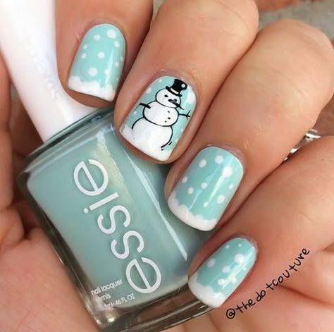 Ombre Nails Diy, Sparkly Christmas Nails, Christmas Nail Designs Acrylic, Christmas Nails 2022, Short Nails Simple, Snowman Nails, Nail Art Noel, Make Up Foundation, Christmas Nail Ideas