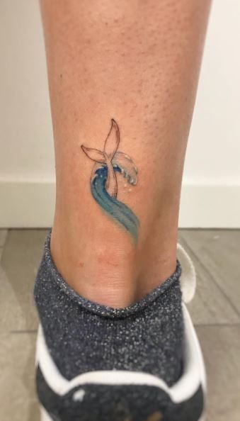 Mermaid Tail Tattoo, Beach Tattoo Ideas, A Small Tattoo, Ankle Tattoos For Women, Whale Tattoos, Ocean Tattoos, Theme Tattoo, Sand And Sea, Inspiration Tattoos