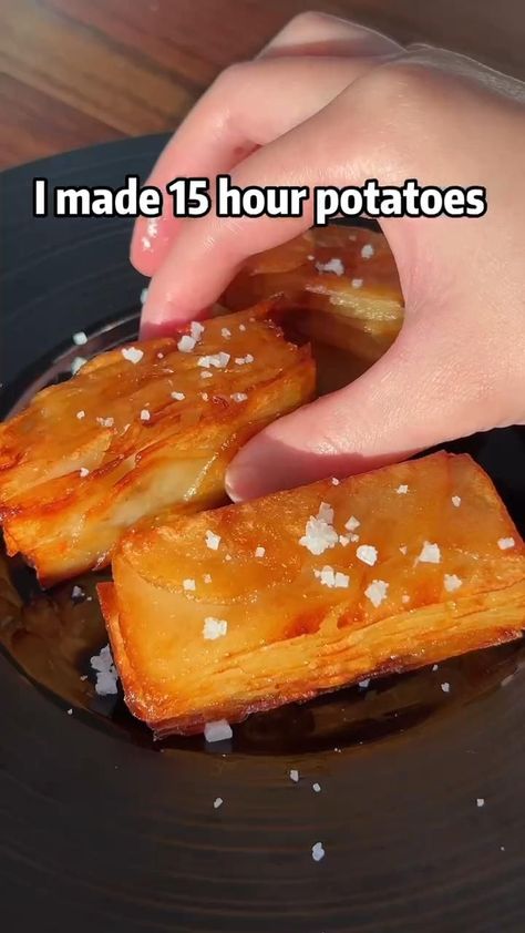 15 hour potato vs 15 minute potato Ms She And Mr He Cooking, Ms Shi And Mr He Recipes Videos, Mr He And Mrs Shi Cooking, Kawaii Food Recipe, Potato Ideas, Tornado Potato, Pencil Christmas Tree Ideas, Potato Noodles, Kawaii Cooking