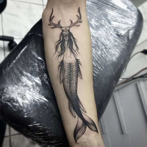 Top 57 Best Siren Tattoo Ideas - [2020 Inspiration Guide] Siren Tattoo Ideas, Siren Tattoos, Women Are Powerful, Thigh Tattoos For Women, Siren Tattoo, Mermaid Tattoo Designs, Serpent Tattoo, Saved Tattoo, Handpoke Tattoo