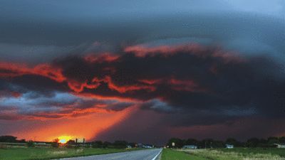 Looping Storm gif Rain Banner Gif, Sunrise Banner Gif, Road Gif Aesthetic, Sunrise Gif Animation, Weather Gif, Blue Rain Gif Banner, Sunset Gif, Storm Wallpaper, Supercell Thunderstorm