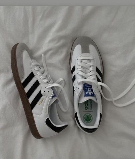 Spezial Adidas, Adidas Samba White, Black Adidas Shoes, Gazelle Adidas, Adidas Samba Outfit, Outfit Adidas, Samba Shoes, Gazelle Bold, Samba Outfit