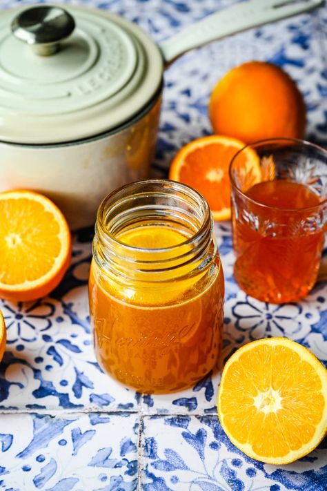 This homemade Orange Simple Syrup is perfect for adding a citrusy kick to cocktails, baked goods and so much more. You only need 3 ingredients and 5 minutes of hands on work to make a big batch that will last for weeks. Pound Cake Glaze, Orange Simple Syrup, Simple Syrup Cocktails, Crowded Kitchen, Orange Syrup, Orange Cocktails, Simple Syrup Recipes, Ginger Syrup, Freshly Squeezed Orange Juice