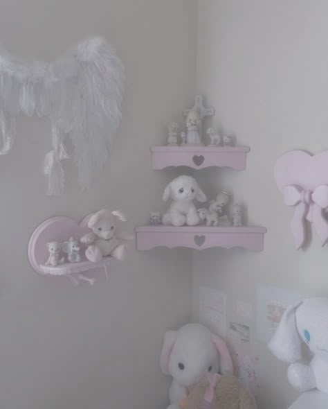 Angelcore Room Decor, Angelcore Room, Pink Room Decor, Cute Furniture, Princess Room, Girly Room, Cute Room Ideas, Pretty Room, Dreamy Room