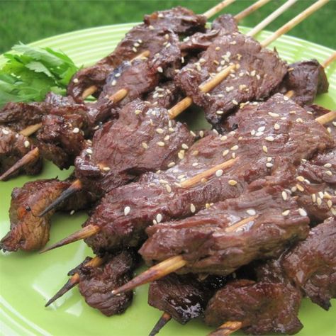 Steak on a Stick | "A quick and easy, very tasty version of the teriyaki steak-on-a-stick that you get from a Chinese restaurant. It's great as an appetizer or even as finger food at a football watching party!" #recipe #football Steak On A Stick, Appetizers Asian, Sirloin Tip Steak, Steak Skewers, Teriyaki Steak, Beef Kebabs, Teriyaki Beef, Beef Skewers, Asian Beef