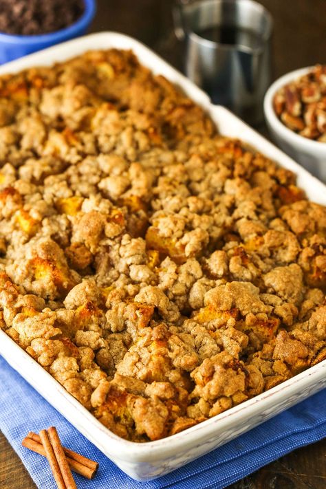 This Overnight Pumpkin Spice Baked French Toast Casserole is an easy breakfast casserole full of pumpkin, cinnamon and spices! It’s a great Fall and holiday breakfast for a crowd and it’s perfect for making ahead! #fallrecipes #easybreakfastideas #frenchtoastcasserole #pumpkinfrenchtoastcasserole Overnight Pumpkin French Toast, Easy Fall Breakfast, Pumpkin French Toast Bake, Breakfast Casserole Recipes, Pumpkin French Toast Casserole, Baked Cinnamon Apples, Easy Breakfast Casserole, French Toast Casserole Easy, Easy Breakfast Casserole Recipes