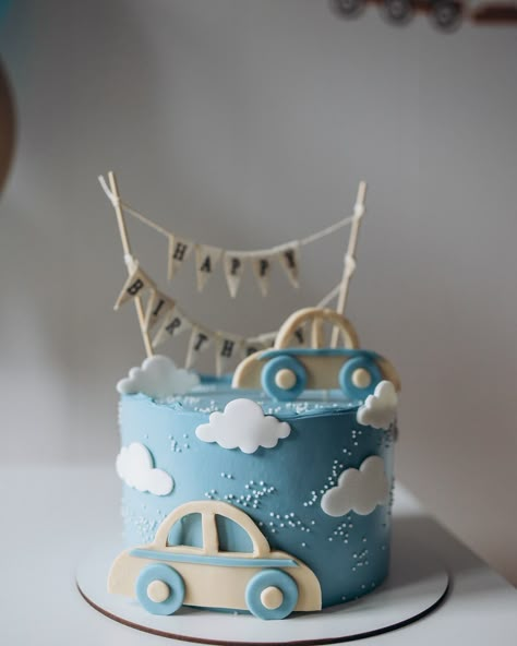 HB 🤍 First Birthday Boy Cake Design, First Birthday Boy Themes Cake, Birthday Theme For Boys 2nd, Cake For One Year Old Boy, 1st Birthday Cake Designs For Boys, Birthday Cake Boys 2nd, Cake For First Birthday Boy, One Year Old Birthday Cake Boy, Birthday Cake For Baby Boy 2nd