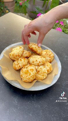 Interesting Meal Ideas, Breakfast Ideas With Cheese, Breakfast From Different Countries, Brazil Cheese Bread, Dainty Bite Brazilian Cheese Bread, Cheese Bread Bites, Food Boss Recipes, Best Cheesy Recipes, Baking Recipes Lunch