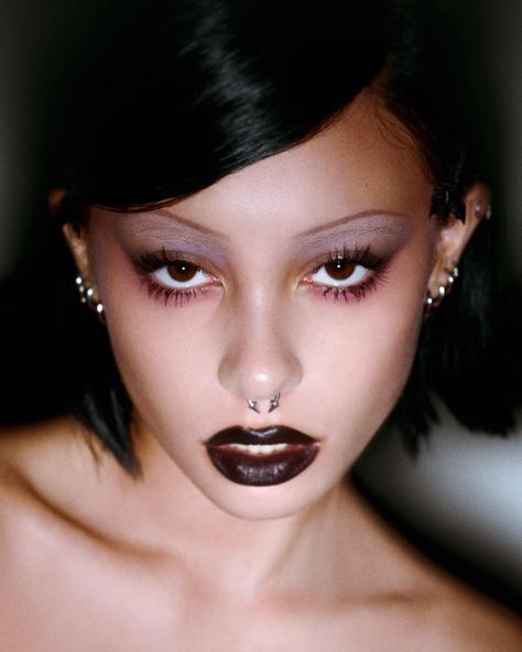 Alt Makeup, Ethereal Makeup, Unique Makeup, Dope Makeup, Edgy Makeup, Cute Makeup Looks, Makeup Eye Looks, Dark Makeup, Creative Makeup Looks