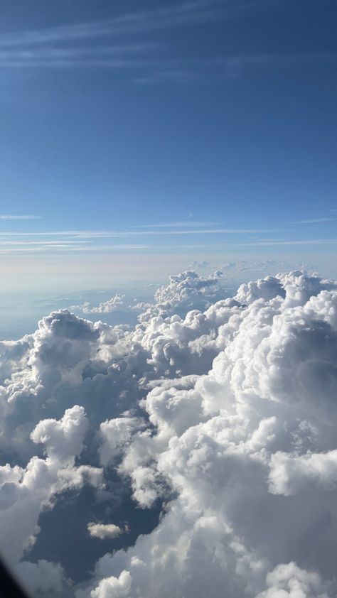 Puffy Clouds, Cocoppa Wallpaper, Sky Photography Nature, Fluffy Clouds, Cloud Wallpaper, Sky Pictures, Pretty Sky, Sky Art, Arte Fantasy