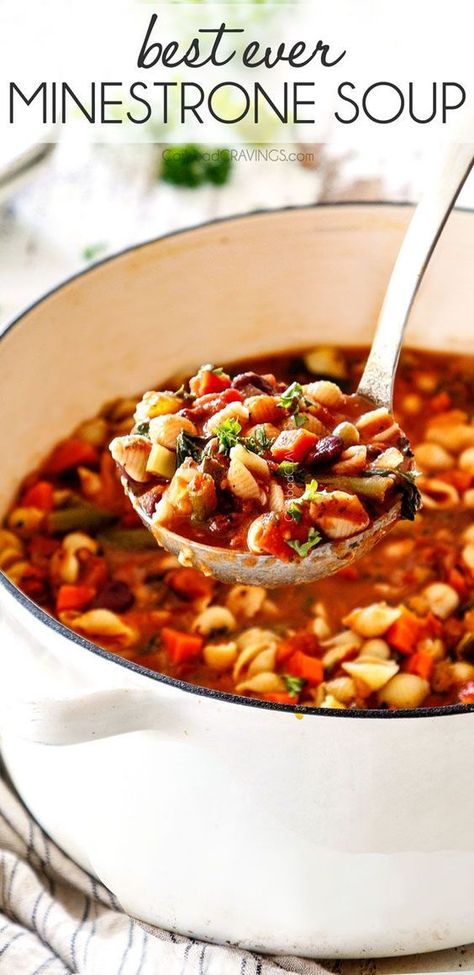 This is the BEST Minestrone Soup recipe! It is easy, healthy, hearty, comforting, versatile and all made in one pot! It is 1000X better than Olive Garden Minestrone Soup, makes a ton and tastes even better the next day for easy lunch or dinner! #soup #minestrone #minestronesoup #italian #italiansoup #recipe #dinner #onepot #easydinner #healthyrecipes #healthydinner #vegetablesoup #tomatoes Best Minestrone Soup, Best Minestrone Soup Recipe, Olive Garden Minestrone, Soup Minestrone, Sopa Minestrone, Olive Garden Minestrone Soup, Minestrone Soup Recipe, Diner Recept, Italian Soup