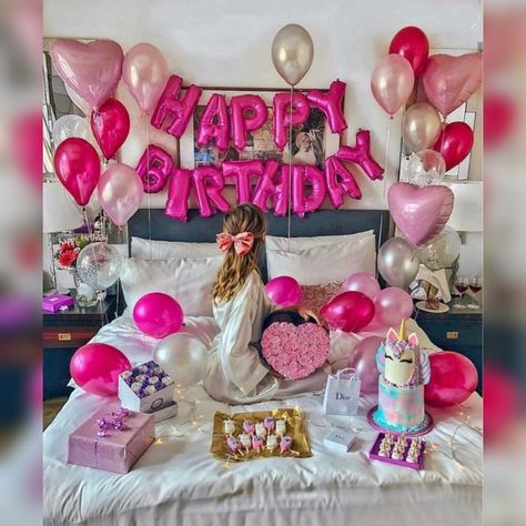 Balloons Pictures, Ballon Banner, Surprise Birthday Decorations, Happy Birthday Balloon Banner, Birthday Room Decorations, Birthday Goals, Happy Birthday Lettering, Birthday Party For Teens, Balloons Birthday