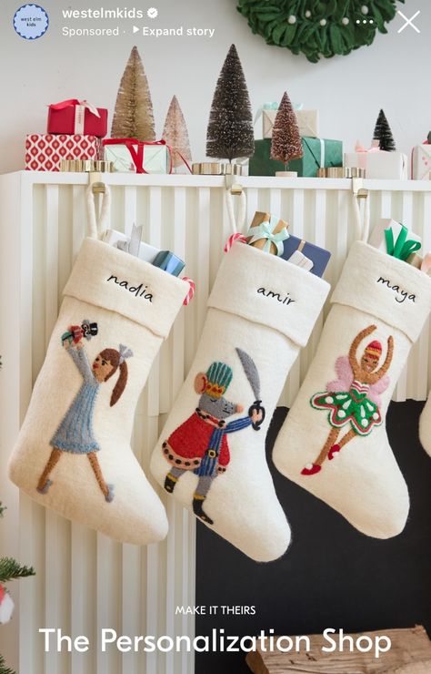 Christmas Decor Ideas Stocking, Classic Stockings Christmas, Nutcracker Felt Ornaments, The Nutcracker Christmas Decor, Nutcracker Themed Christmas Tree, Felt Stockings Christmas, Nutcracker Applique, Felt Nutcracker, Nutcracker Stocking