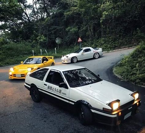 jdm cars touge 90's classic japanese cars old school art best collage culture drifting girl aesthetic wallpaper 90s Cars Wallpaper, 90s Cars Aesthetic, Cars Wallpaper Desktop, Wallpaper Iphone 90s, Cars Aesthetic Black, Cars Wallpaper Black, Cars Aesthetic Wallpaper, Cars 90s, 90s Cars