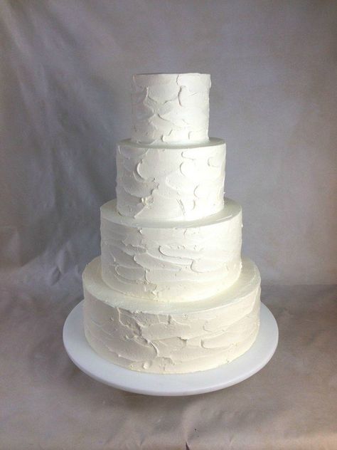 03 2016 wedding cake trends white with texture cescaphe Wedding Cake Texture, Plain Wedding Cakes, Textured Buttercream, Wedding Cake Trends, Metallic Cake, Bride Sign, Big Wedding Cakes, Buttercream Wedding Cake, Cake Inspo