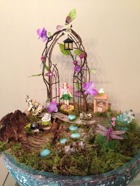 My fairy garden design. Fairy Garden In A Basket, Fairy Garden Basket, Fairy Basket, Fairy Houses Kids, Backyard Ideas For Small Yards, Fairy Garden Party, Fairy House Diy, Garden Basket, Fairy Garden Designs