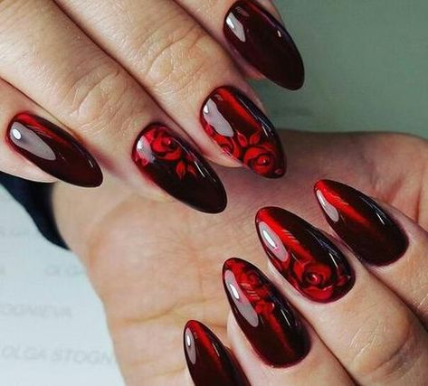 Cat-eye Nail Design is a popular style of nail art.Cat-eye Nail Design is a good choice for autumn,today i'll bring you 30+ Beautiful Cat-eye Nail Design for 2018 ! What is Cat-Eye Gel Polish ? Cat-Eye Gel Polish as the name implies, is the same as the cat's eyes. It can show different light and shadow under the change of light. It is like a cat's eye to attract attention. Cat-Eye Gel Polish is a new technology derived from the nail polish. The magnet powder in the cat eye gel will be adsorbed Eye Nails Design, Cats Eye Nails, New Years Eve Nails, Cat Eye Gel Polish, Elegant Nail Art, Gothic Nails, Eye Nails, Almond Shape Nails, Her Nails