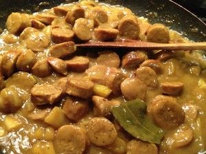 Nana’s Curried Sausages | Donata60 | Copy Me That Sausage Slow Cooker, Beef Sausage Recipes, Sausages Recipe, Easy Sausage Recipes, Curried Sausages, Cooking Curry, Frugal Cooking, Sausage Dishes, Wendy House