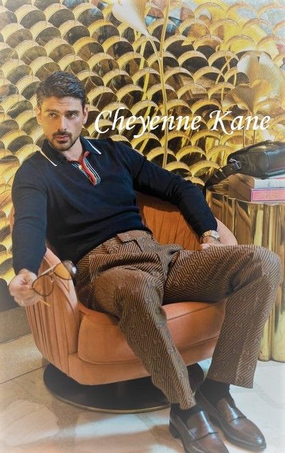 Michele Morrone, Men Stylish Dress, Italian Men, Mens Outfit Inspiration, Mens Fashion Casual Outfits, Classy Casual, Men Fashion Casual Outfits, Well Dressed Men, Mens Casual Outfits